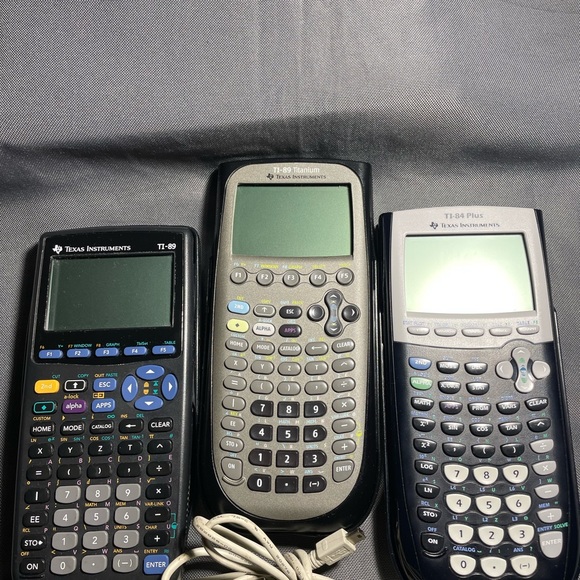 Texas Instruments Graphing Calculator Combo - Picture 9 of 11